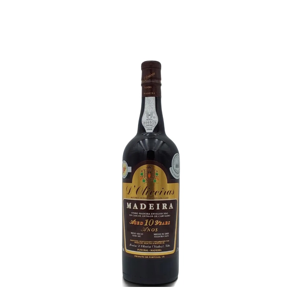 D'Oliveira Medium Dry 10 years
